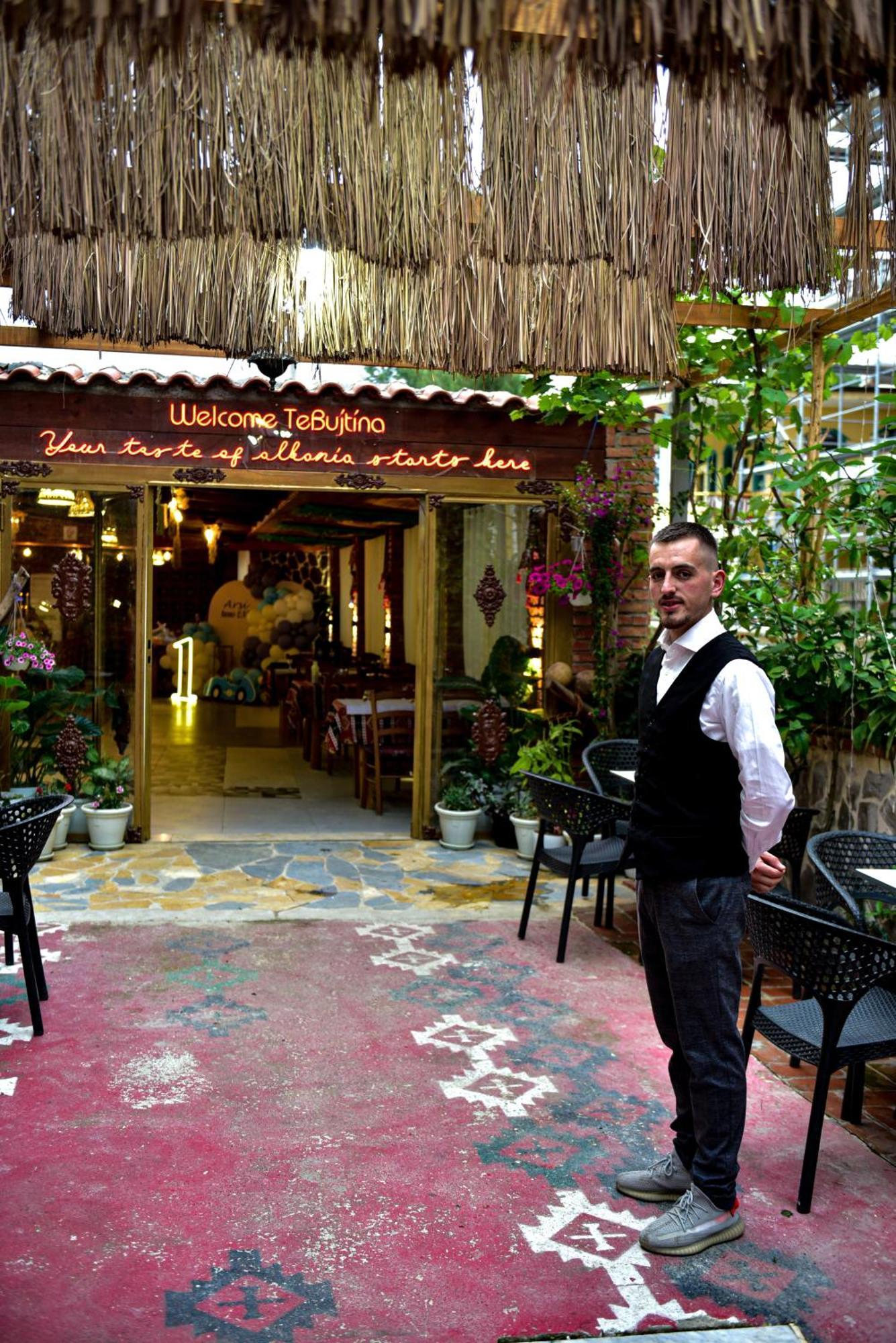 Te Bujtina Hotel- Cozy Stay With Traditional Breakfast Near Beach Golem  Εξωτερικό φωτογραφία