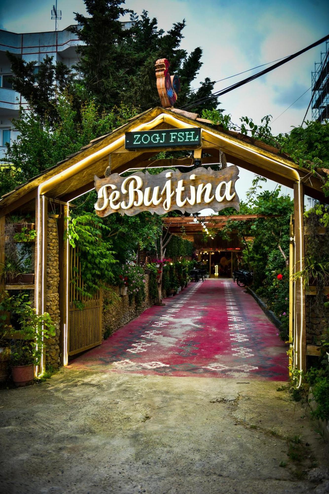 Te Bujtina Hotel- Cozy Stay With Traditional Breakfast Near Beach Golem  Εξωτερικό φωτογραφία